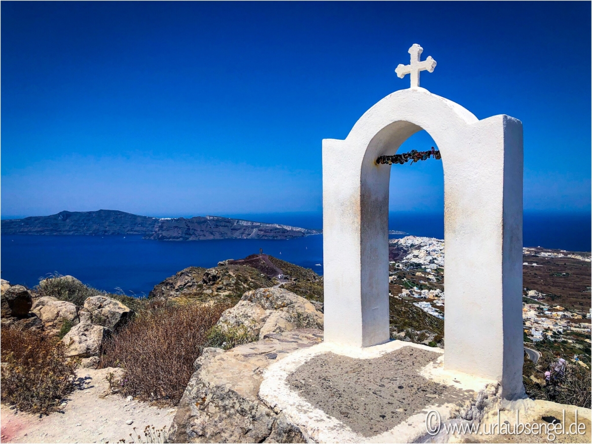 Ausblick bei der Wanderung von Fira nach Oia