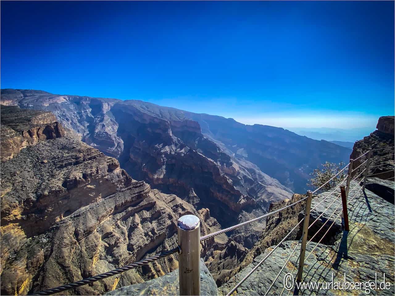 Wadi Nakhr | Jebel Shams | Balcony Walk