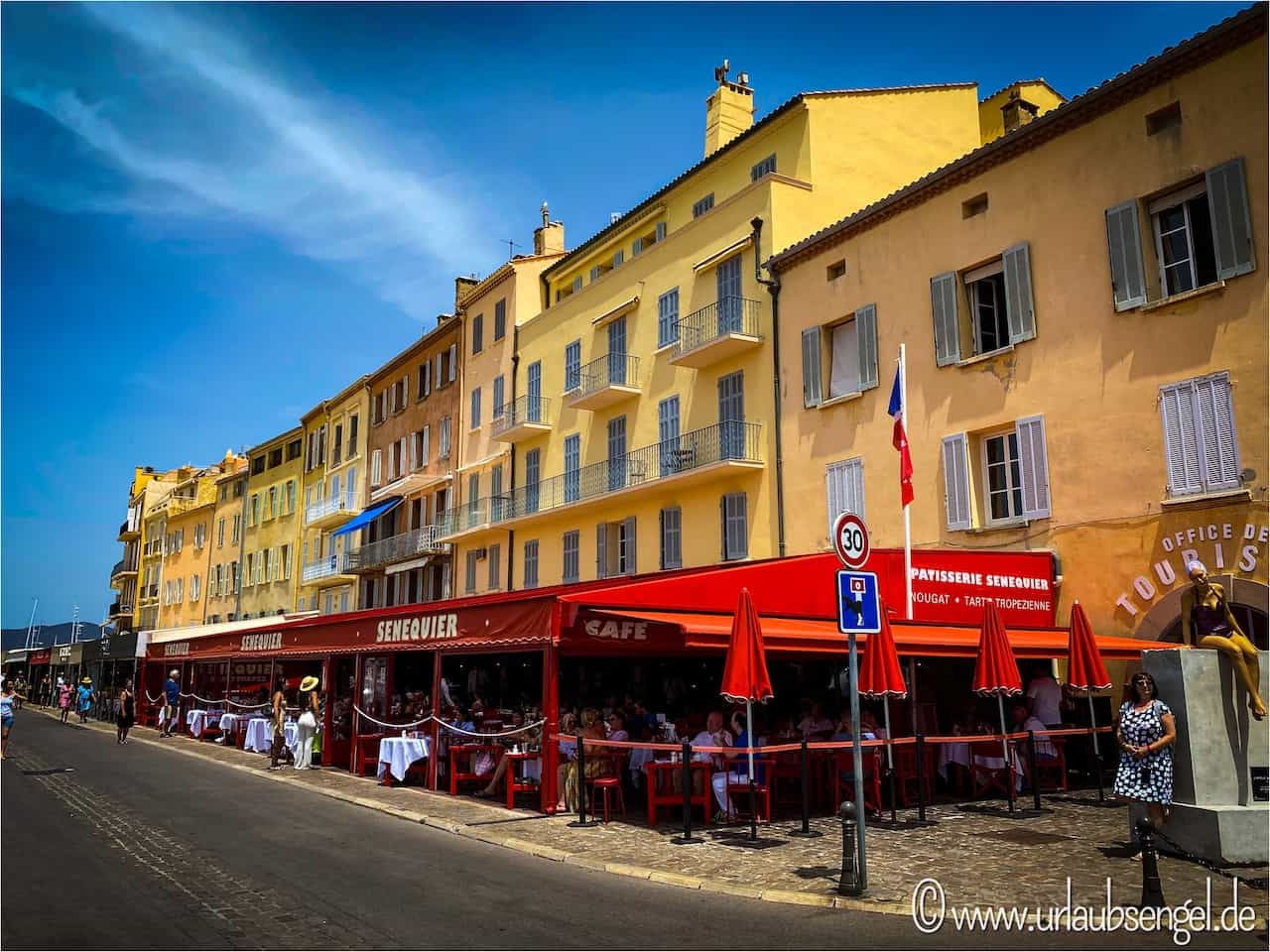 Cafés im Hafen von Saint Tropez