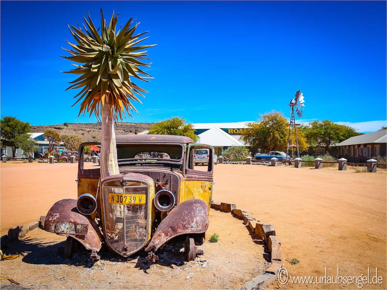 Oldtimer am Canyon Roadhouse, Namibia