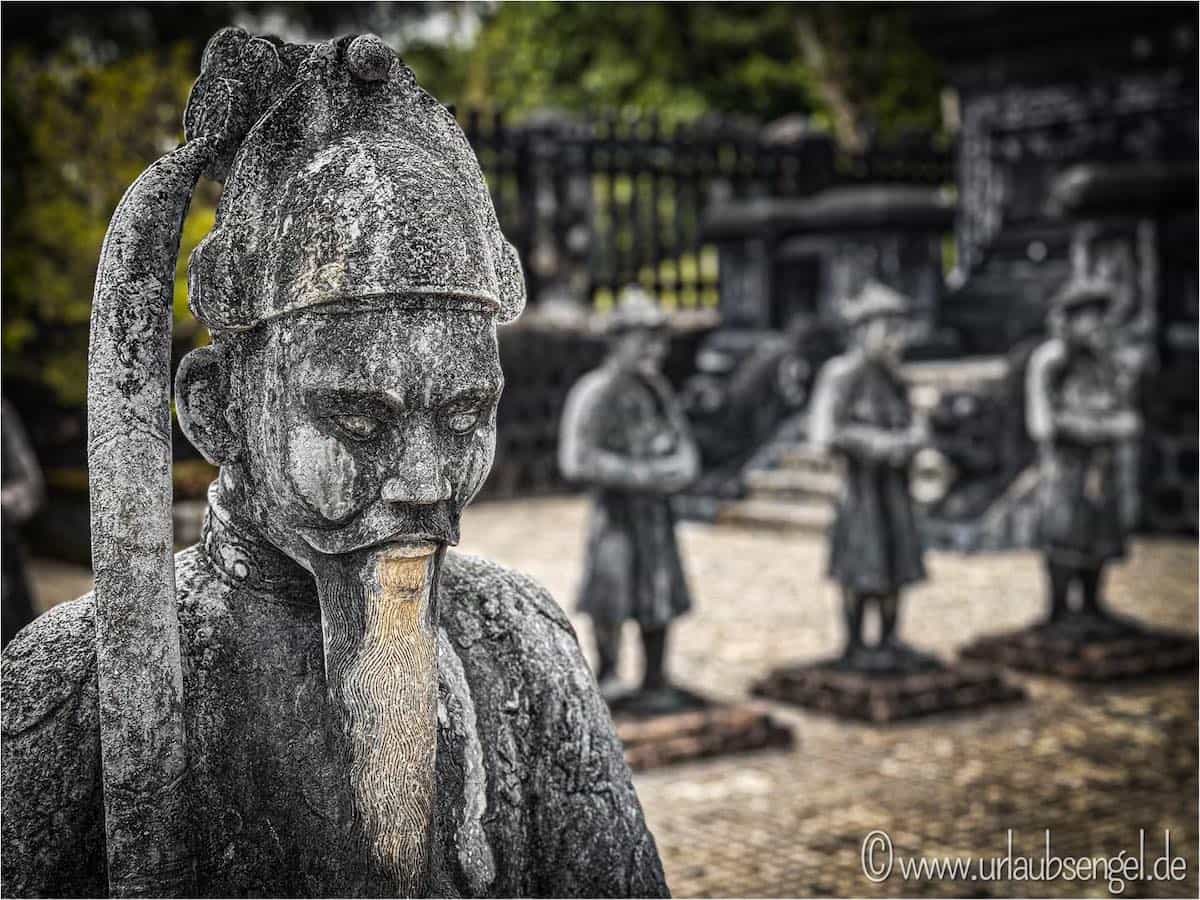 Grabstätten der Nguyen-Kaiser in Hue