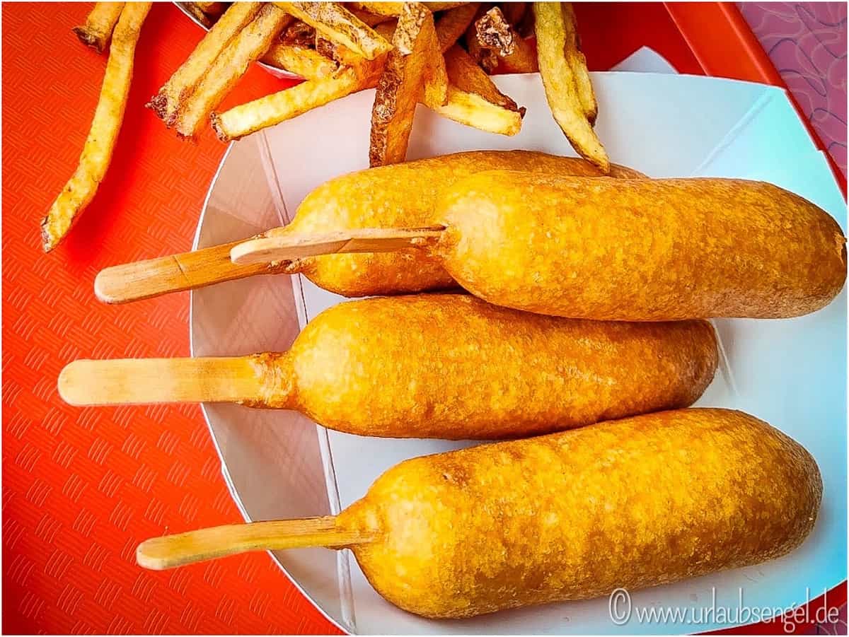 Corn Dog im Cozy Drive in in Springfield