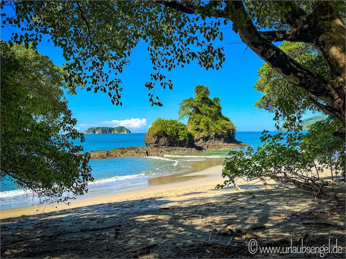Strand im Manuel Antonio Nationalpark