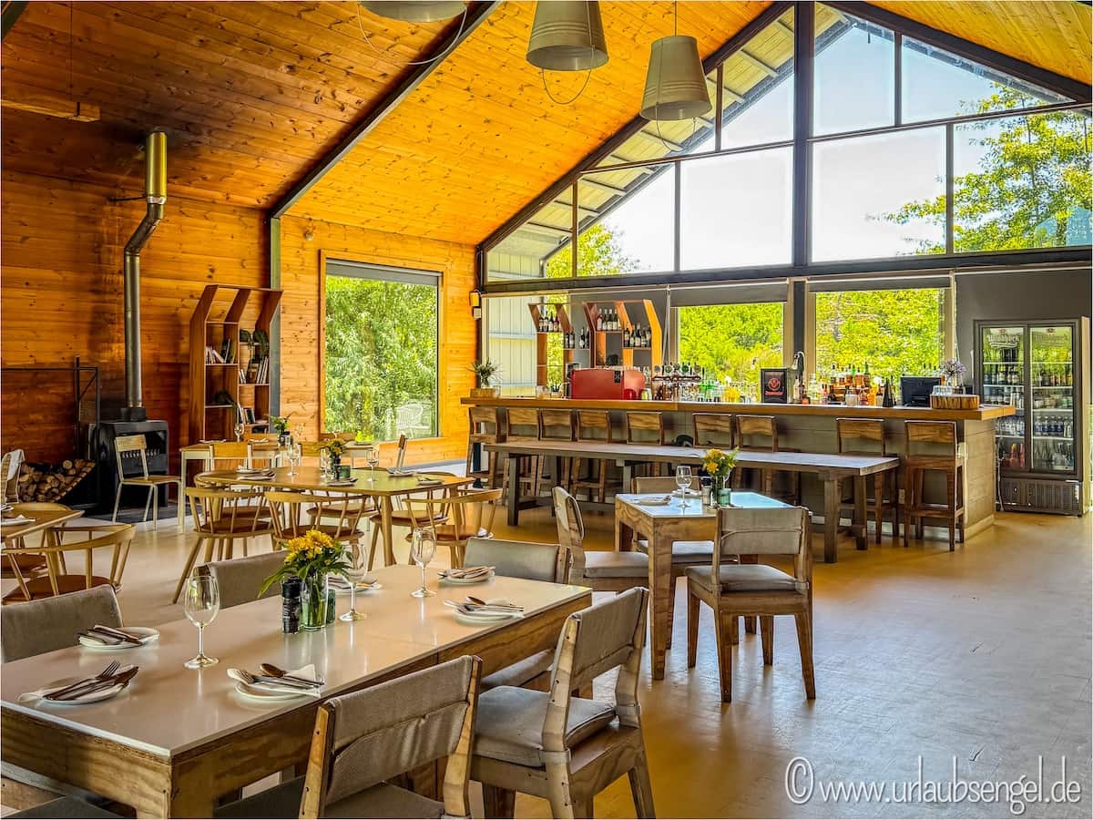 Old Mc Daddy Restaurant