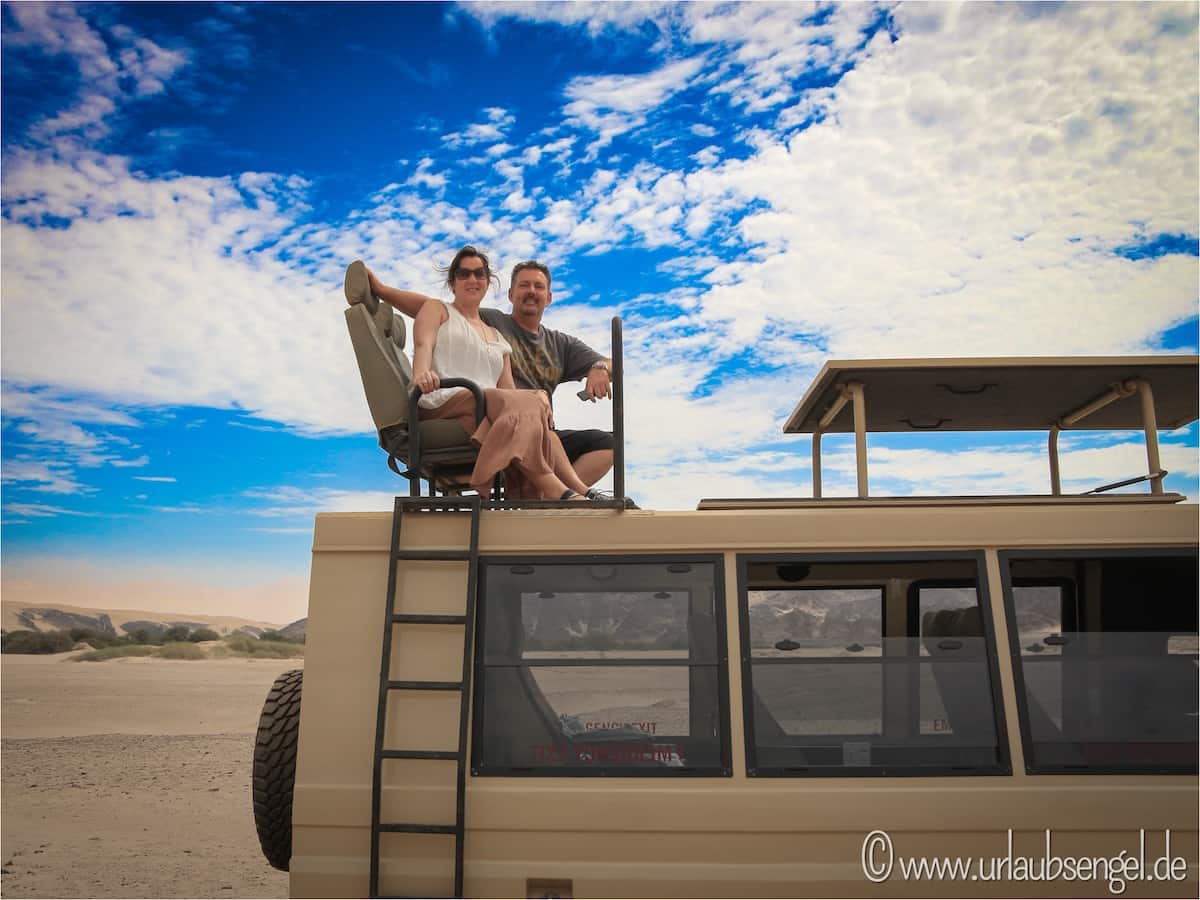 Auf dem Dach des Toyota Landcruiser