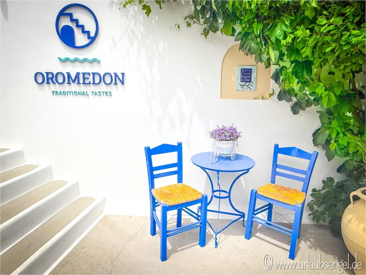 Oromedon Restaurant in Zia