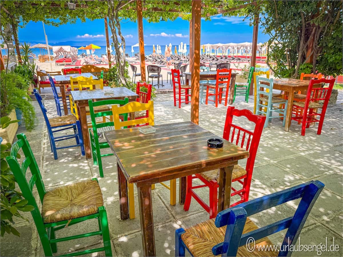 Kos, Taverne