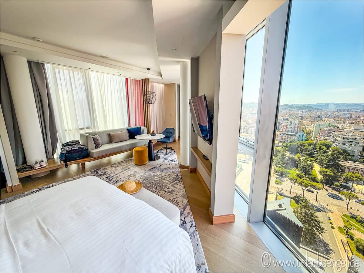 Tirana Marriott Hotel, Suite
