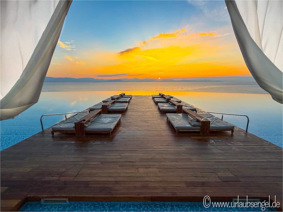 Angsana Infinity Pool