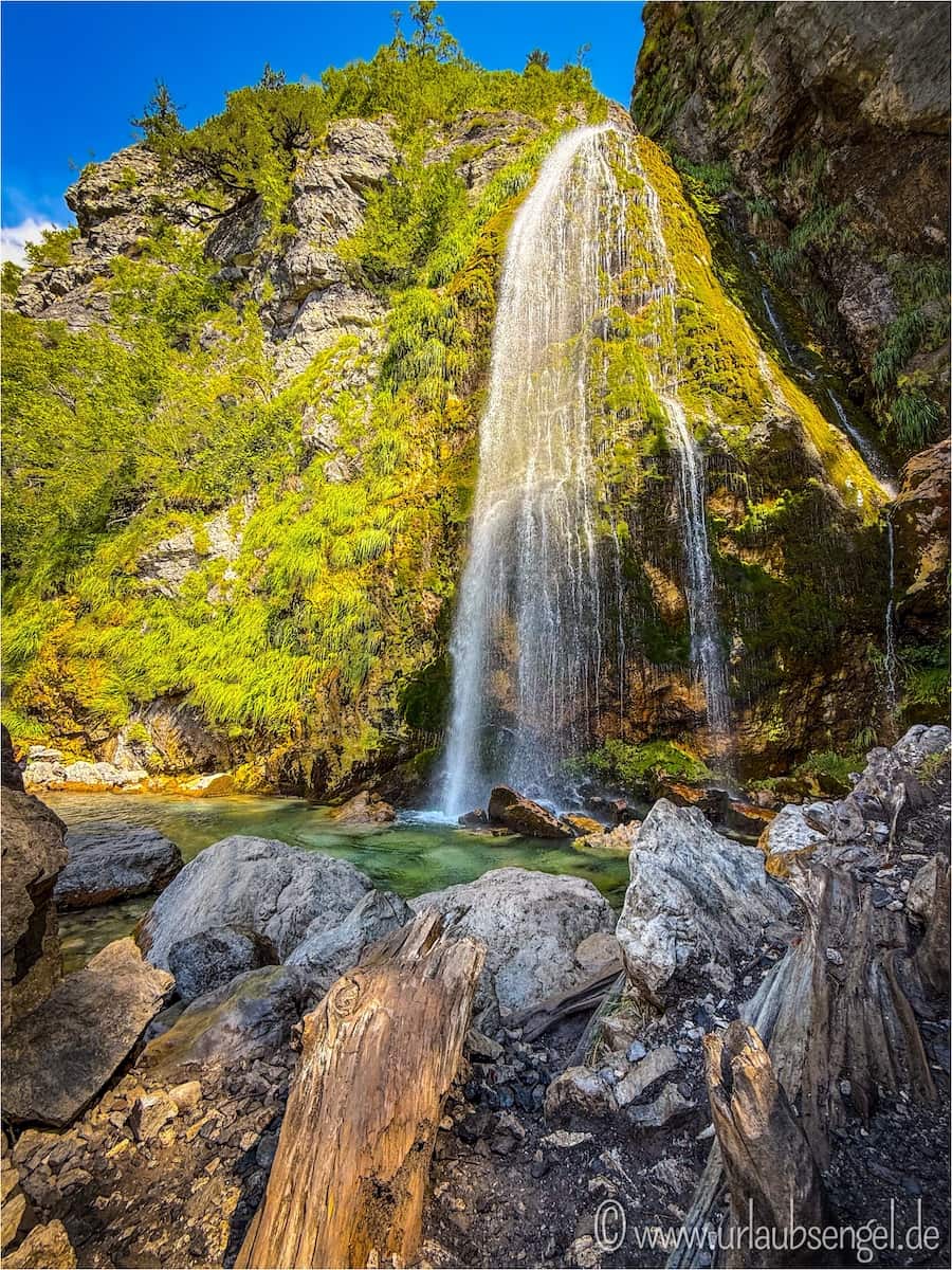 Grunas Wasserfall in Theth