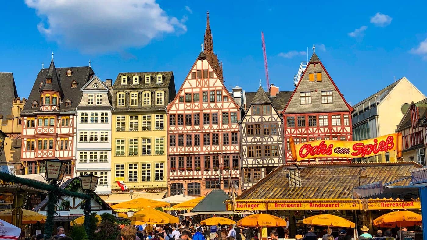 Roadsurfer camper mieten in Frankfurt